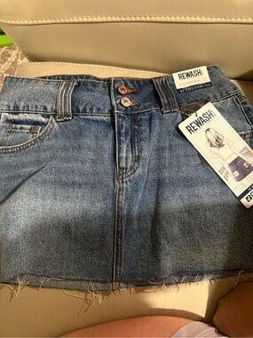Rewash Women's Blue Denim Mini Skirt with Frayed Hem class of 2027